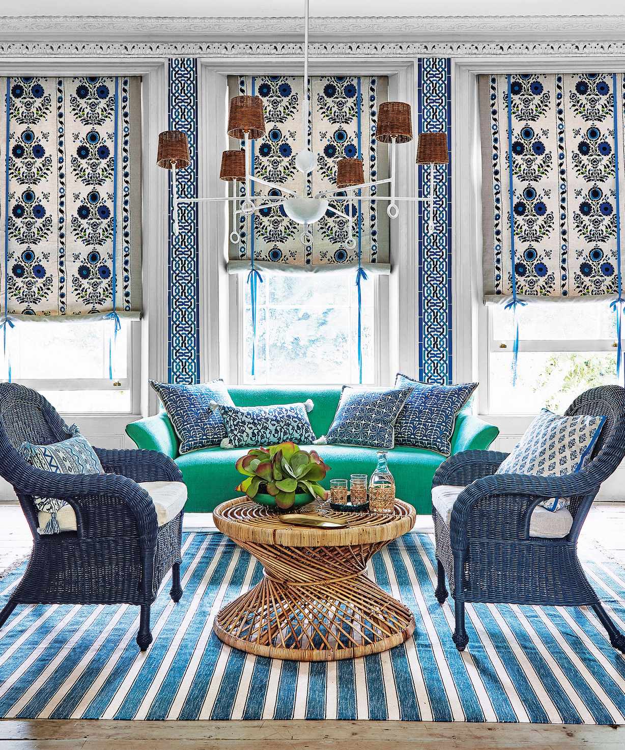 Living room layout with furniture free from walls