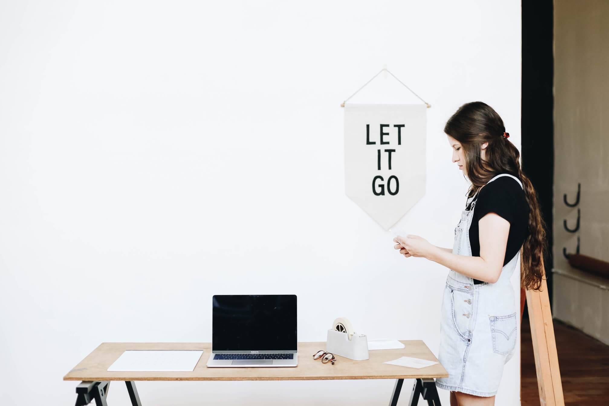 How to Survive a Toxic Workplace: Overcoming These 9 Common Issues