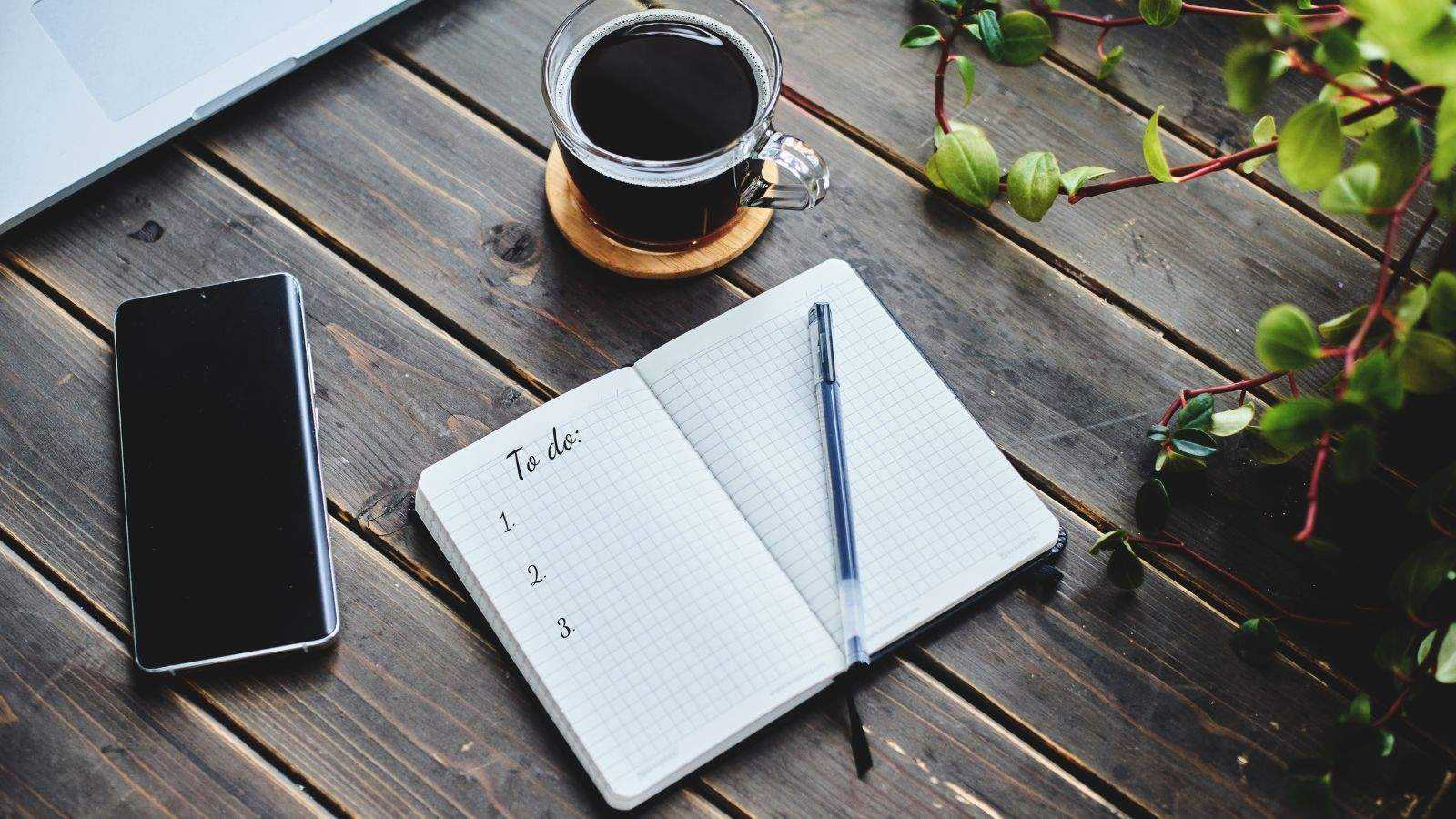 How to make your to-do lists less overwhelming – 4 tricks to reduce stress and maintain productivity