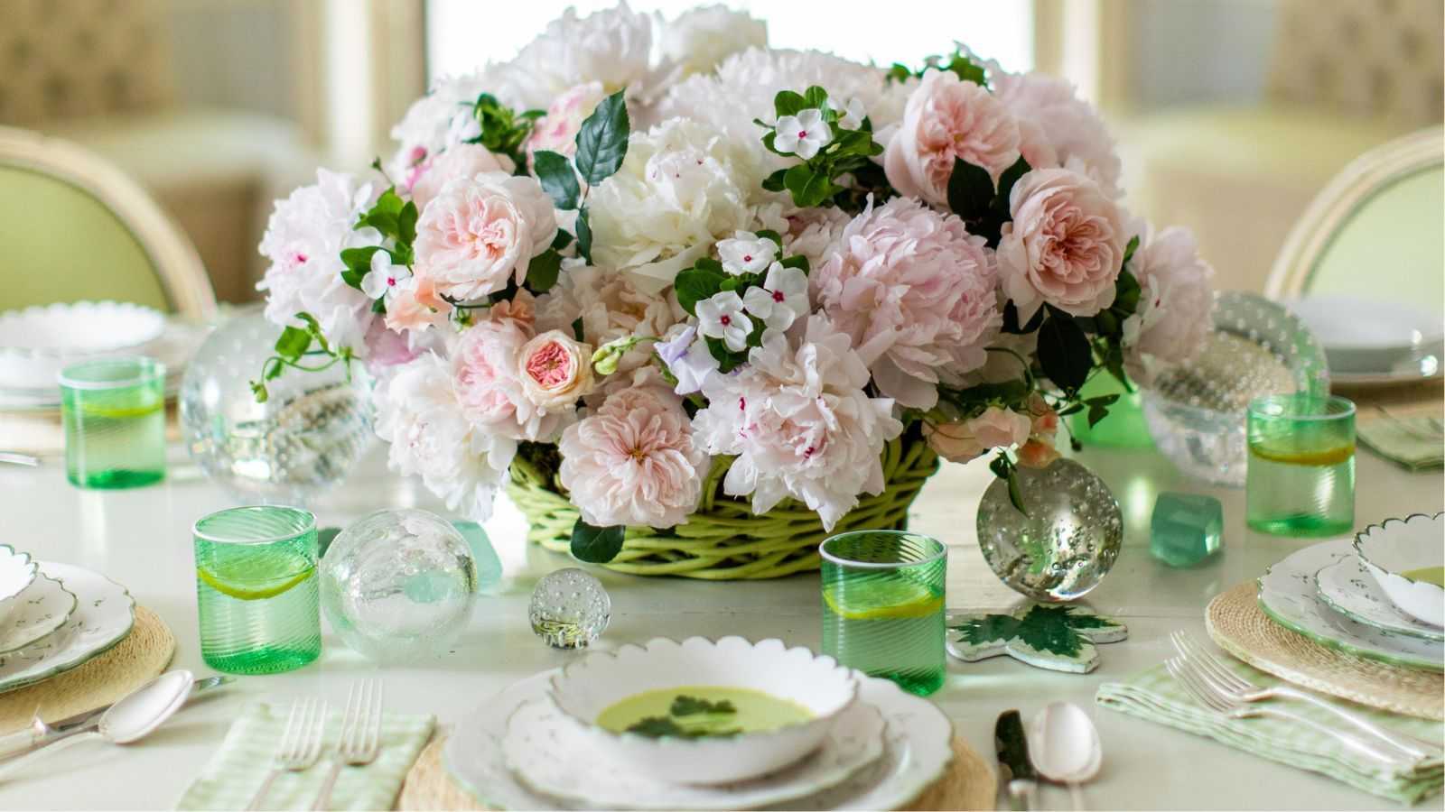 Spring tablescape ideas – 7 ways to decorate your table in dedication to the new season