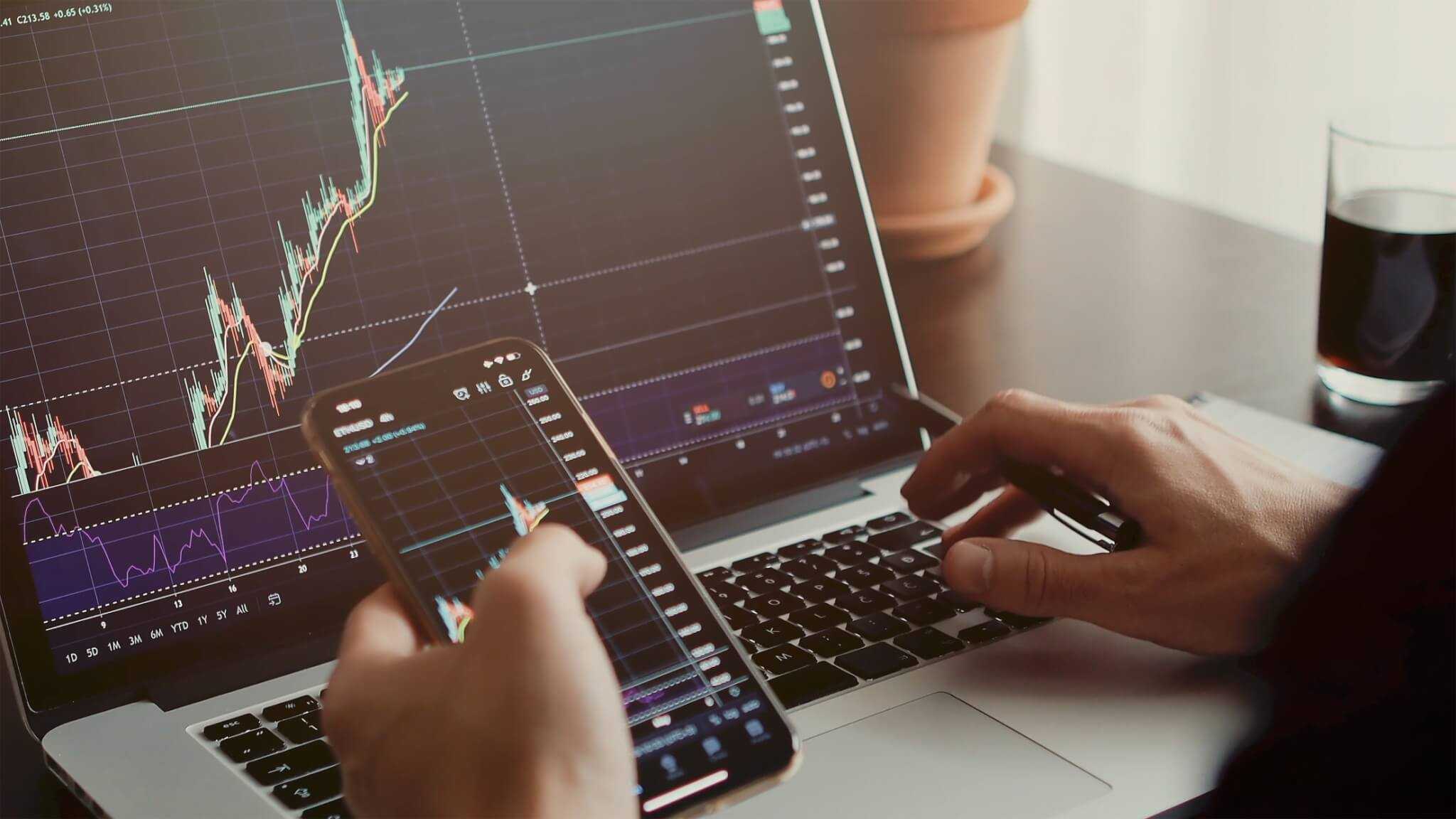 HerMoney Podcast Episode 325: The Market, The Economy, and a Recession
