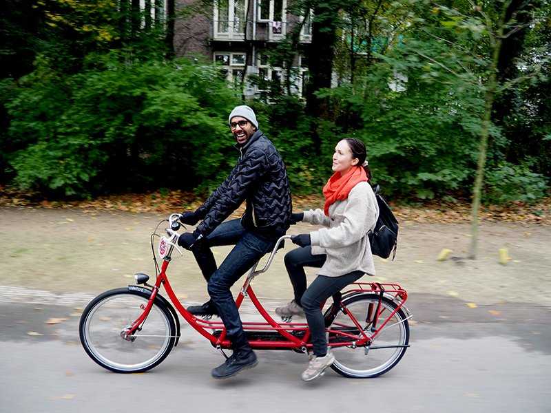 The Art of Couchsurfing - Travel Like Anna