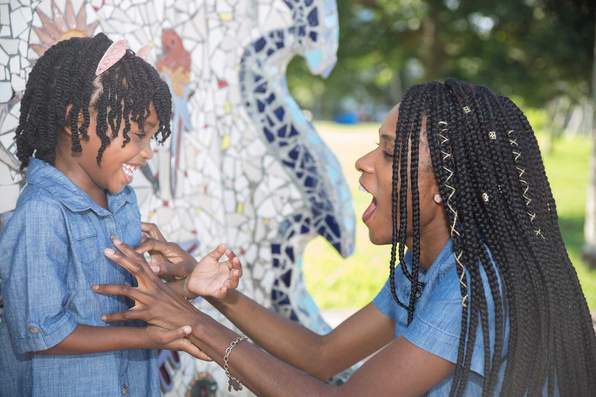 Invest In — and With — Your Daughters: 5 Ways to Buy Stocks for The Girls in Your Life