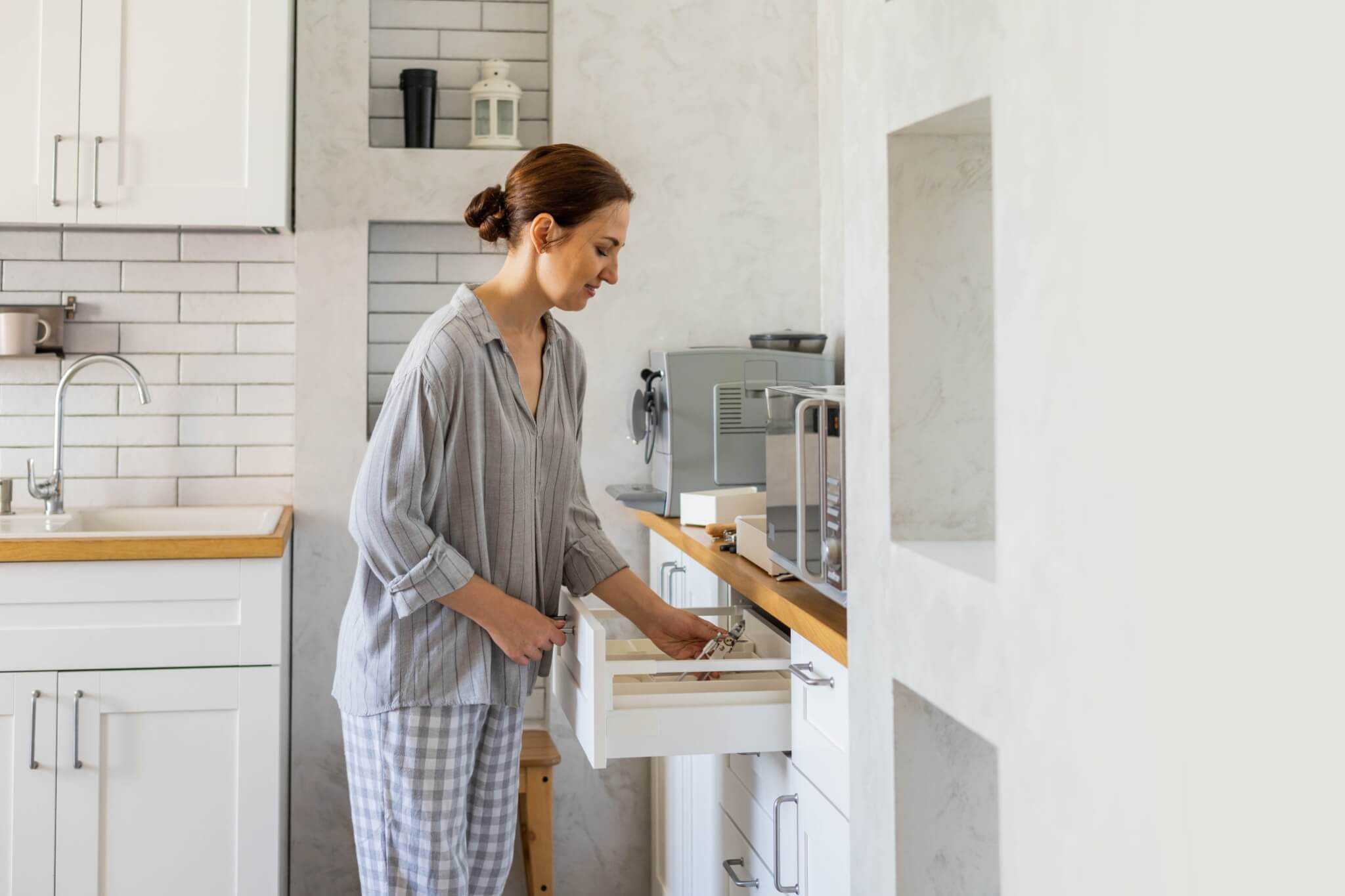 How To Organize 5 Key Surfaces To Become More Productive