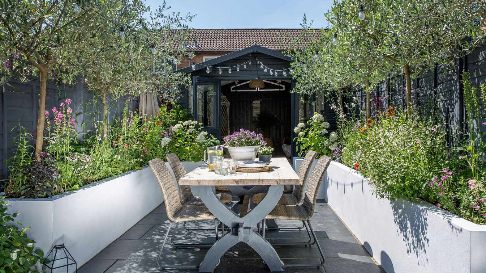 Night-scented plants – the 10 best to grow in an entertainment garden