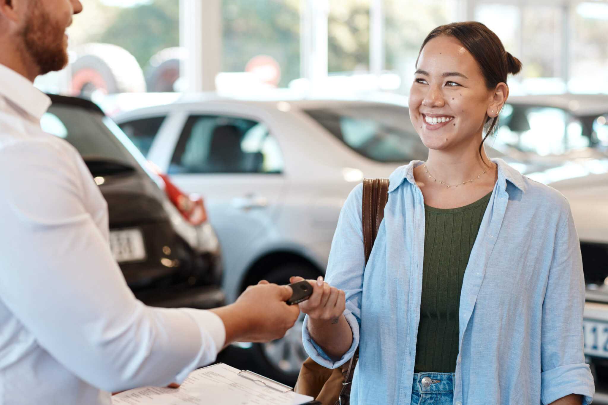 Should You Lease or Buy a Car? Everything You Need to Know Before You Head to the Dealership