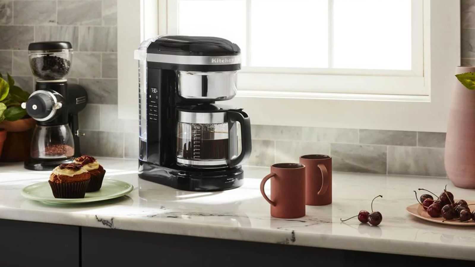 Why Your Expensive Coffee Maker Still Makes Bitter Drinks – And the $18 Natural Instant Remedy for Smooth Java