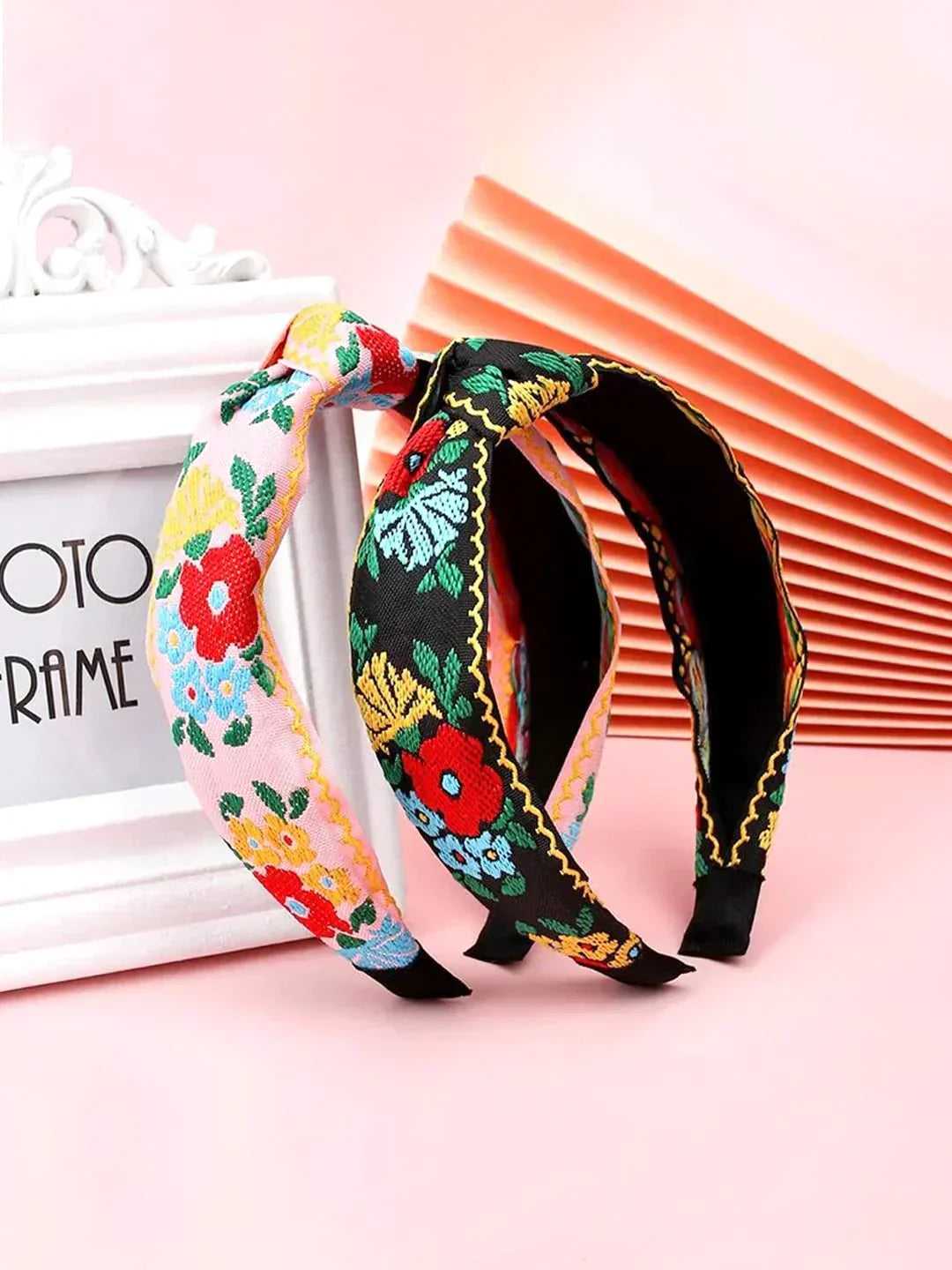 Fabric Headband Styles: A Guide to Function Versatility