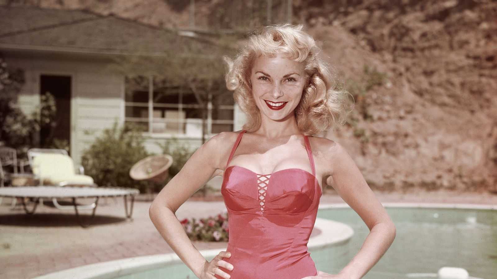 Sorry Lap Pools, Janet Leigh's Lagoon-Like '50s Alternative is So Much More Charming (And Replicable No Matter Where You Live)