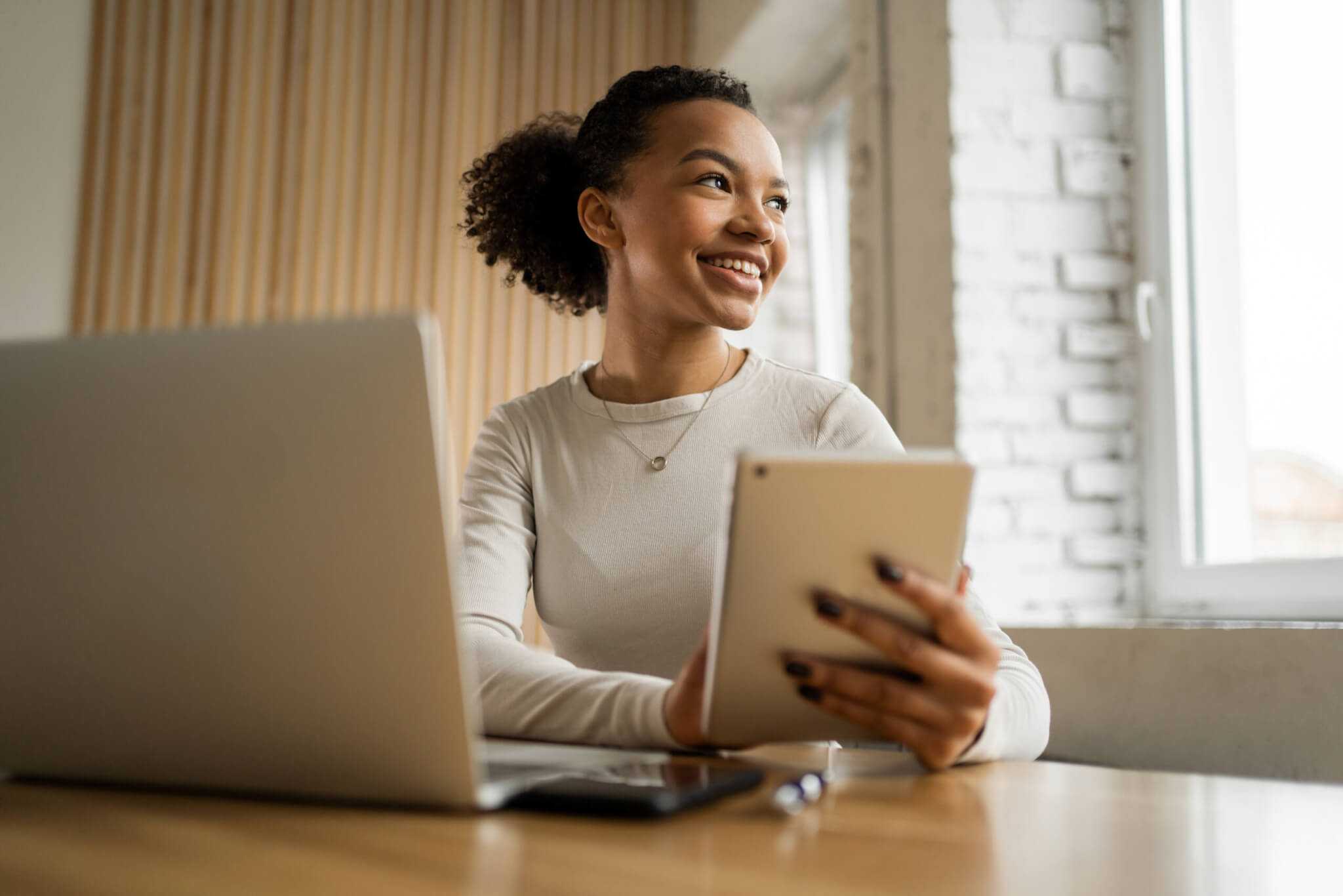 How to Launch a Business And Not Go Broke