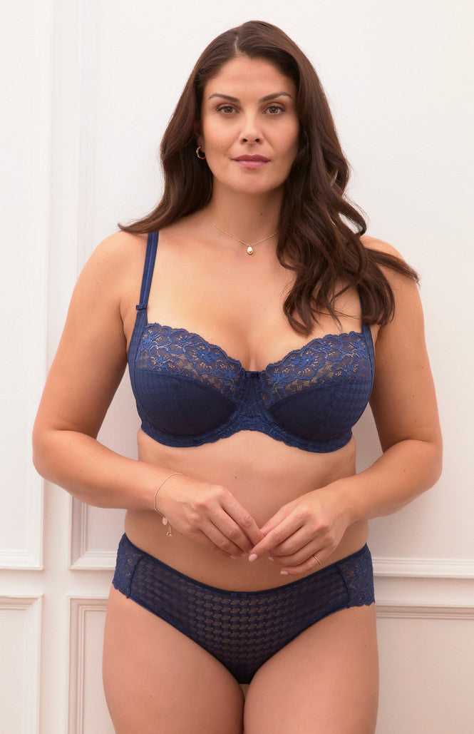 The Absolute Best Bras for Large Bust