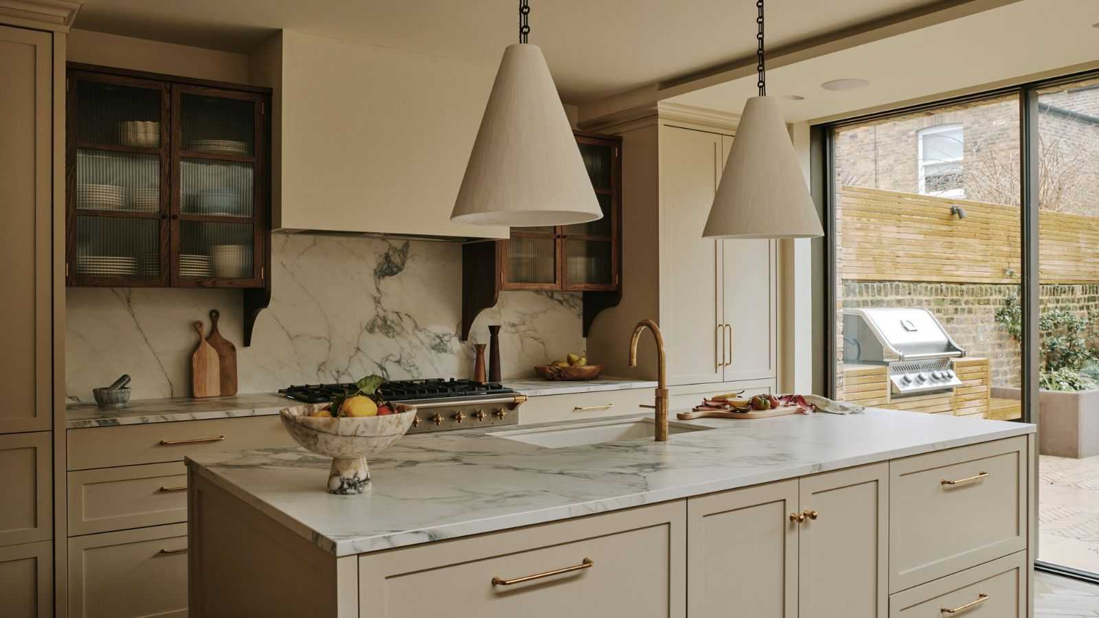 It’s Not the Color, It’s the Finish: Why Your Kitchen Paint Could End Up Looking 'Cheap' – and the Simple Fix