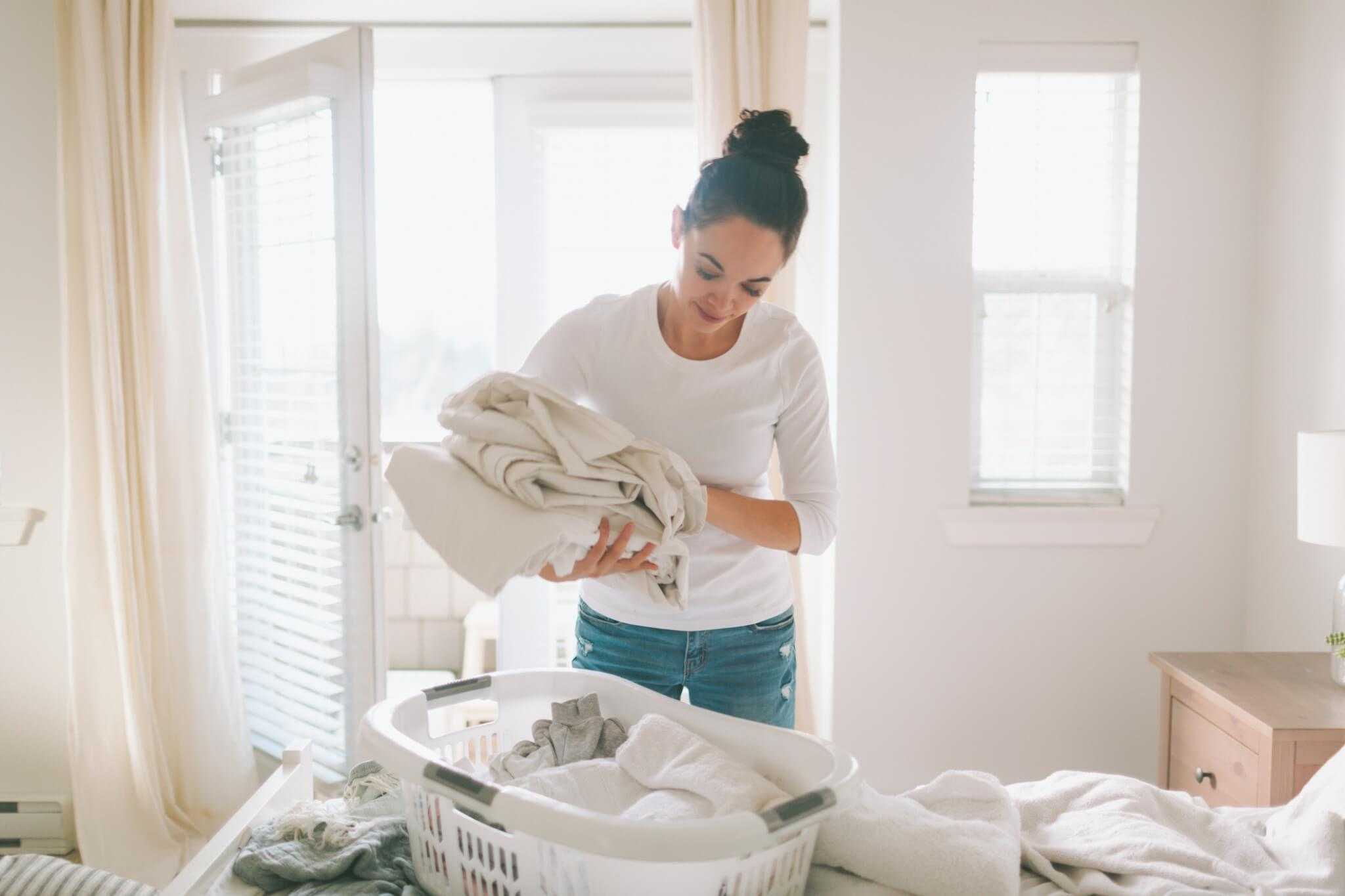 How to Get Your Finances in Order During Spring Cleaning