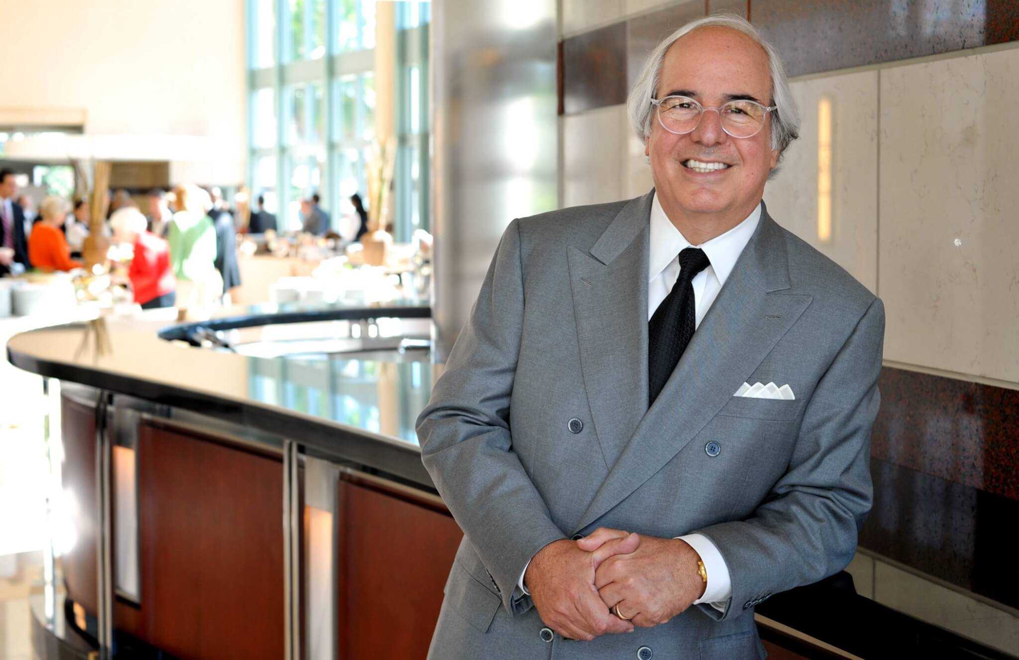 HerMoney Podcast Episode 198: How To Protect Yourself From The Latest (And Incredibly Clever) Scams, With Frank Abagnale