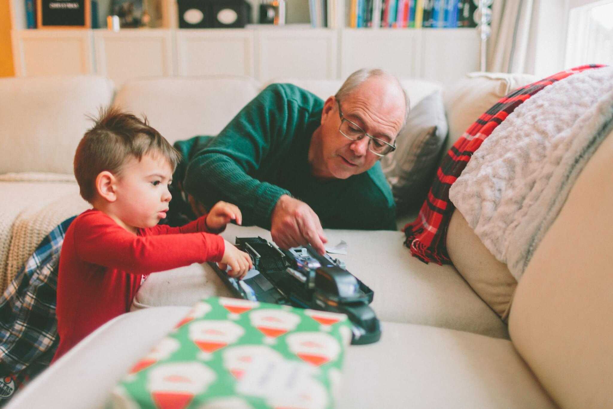 Holiday Shopping Deals: Unique Gift Ideas for Parents That Will Impress the Whole Family