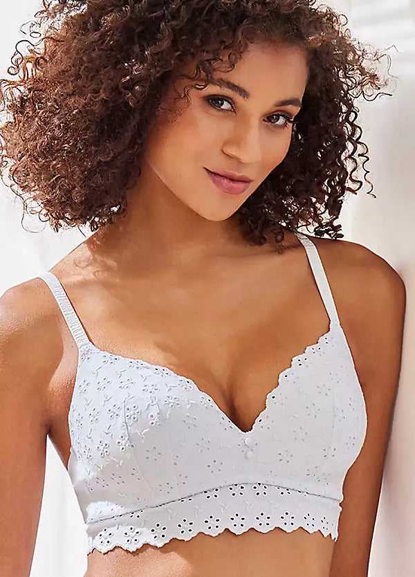 Understanding Bare Breast Sizes: A Guide to Fit