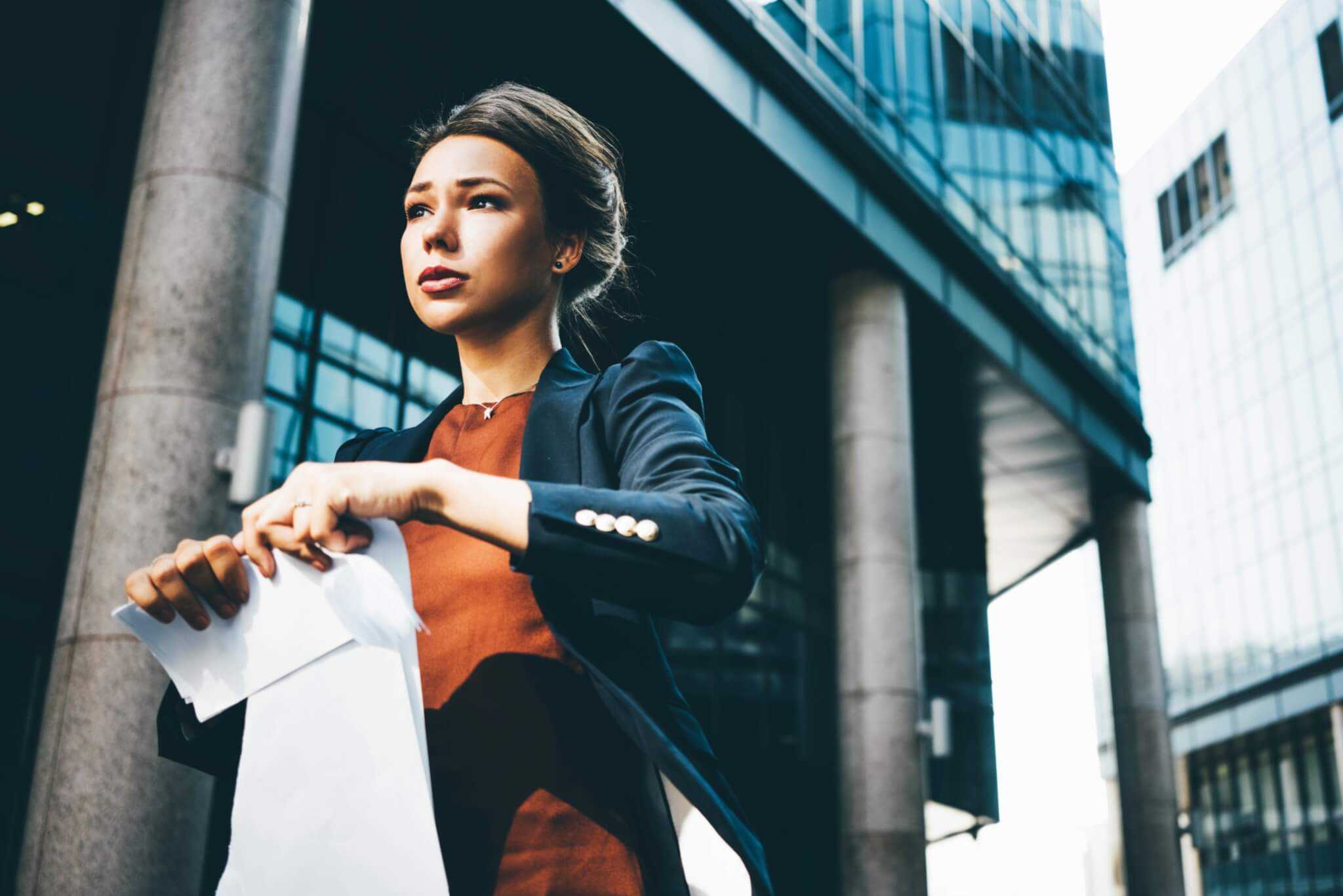 7 Signs Your Hybrid Workplace Could be Toxic