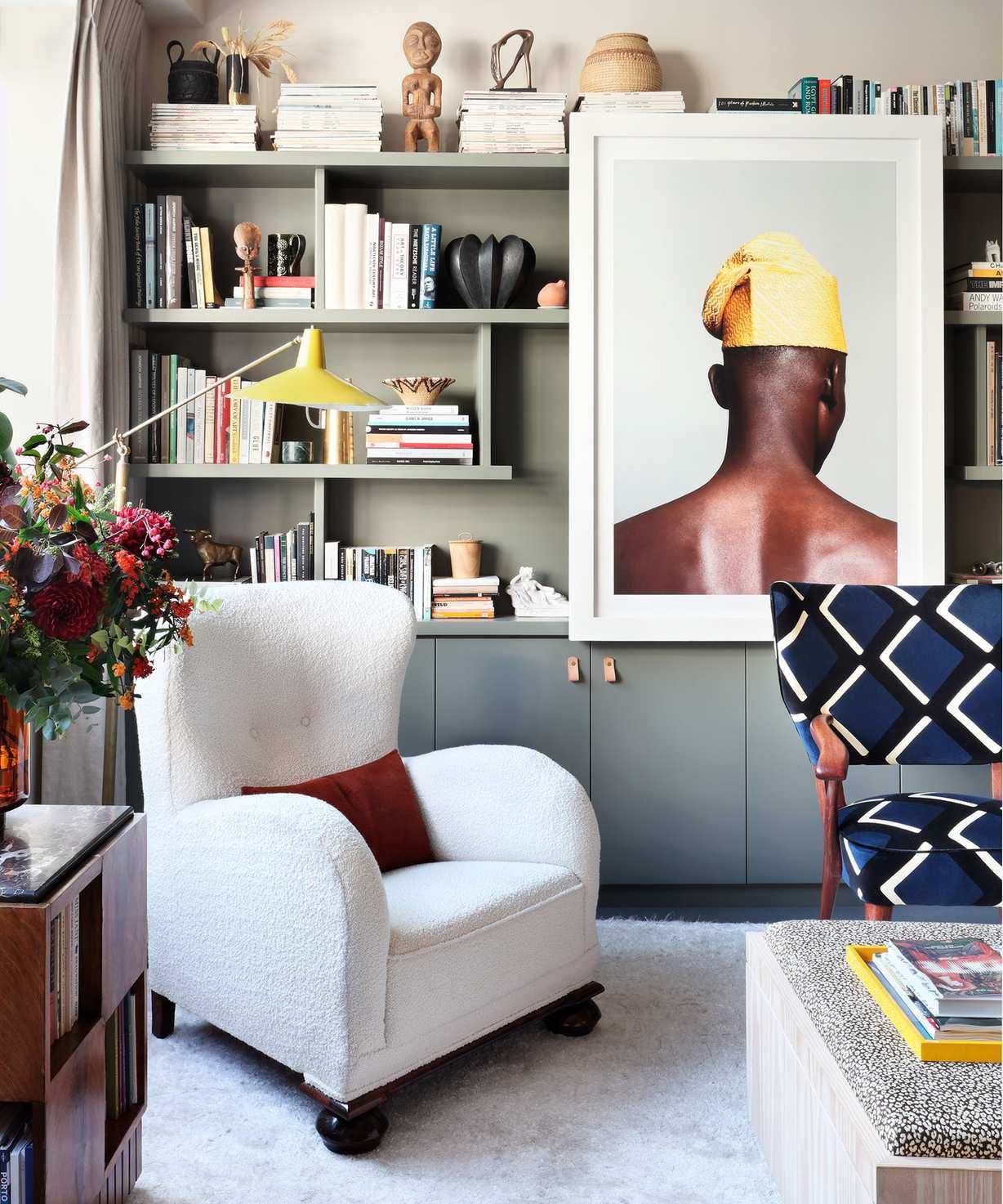 Small room ideas with integrated storage and furniture