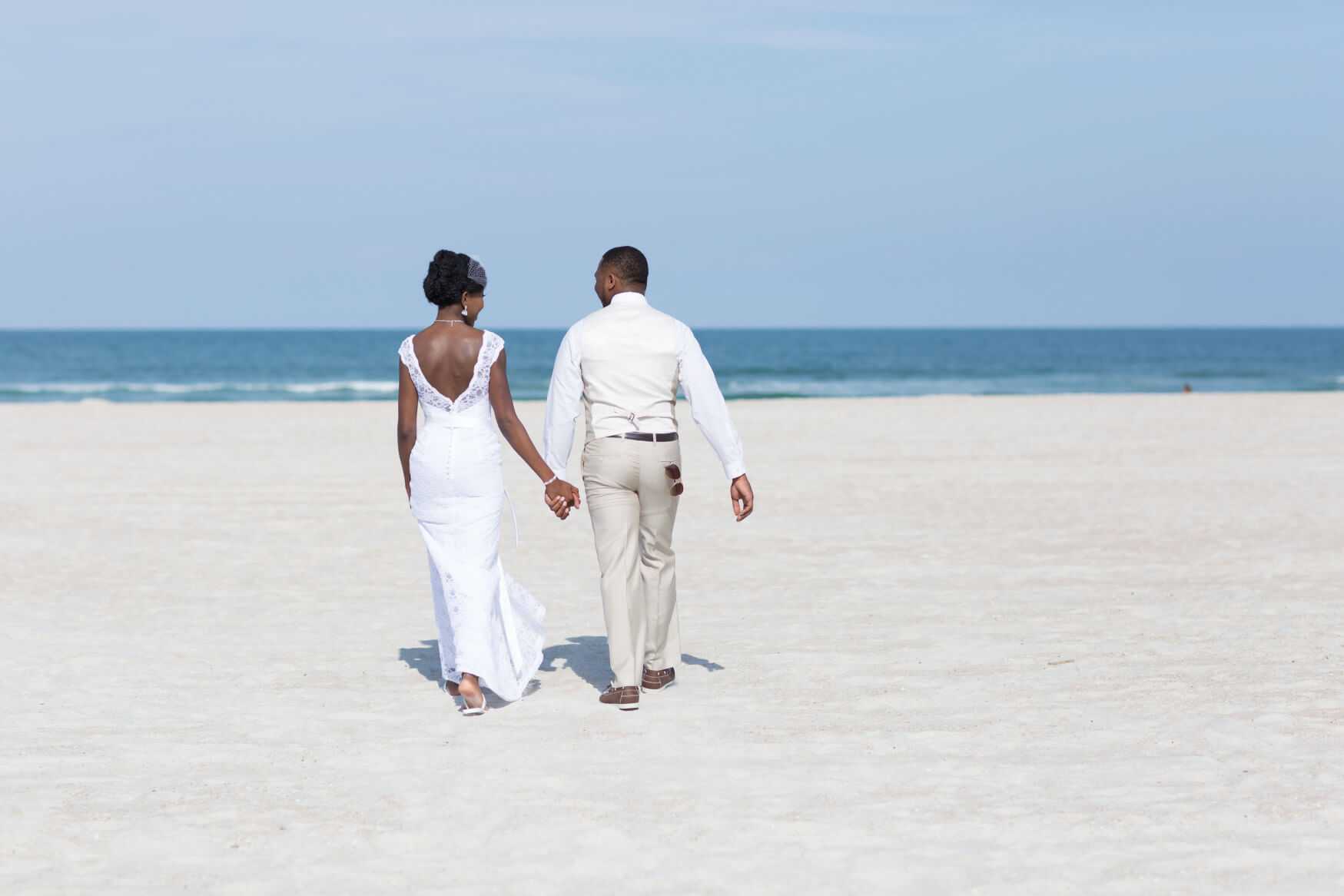 Budget Wedding Invitations and 9 Other Ways To Save On Your Big Day