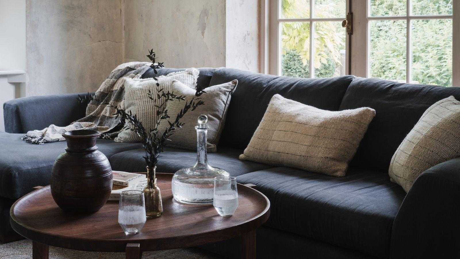 How to remove odors from upholstery – to turn your furniture from musty to marvelous
