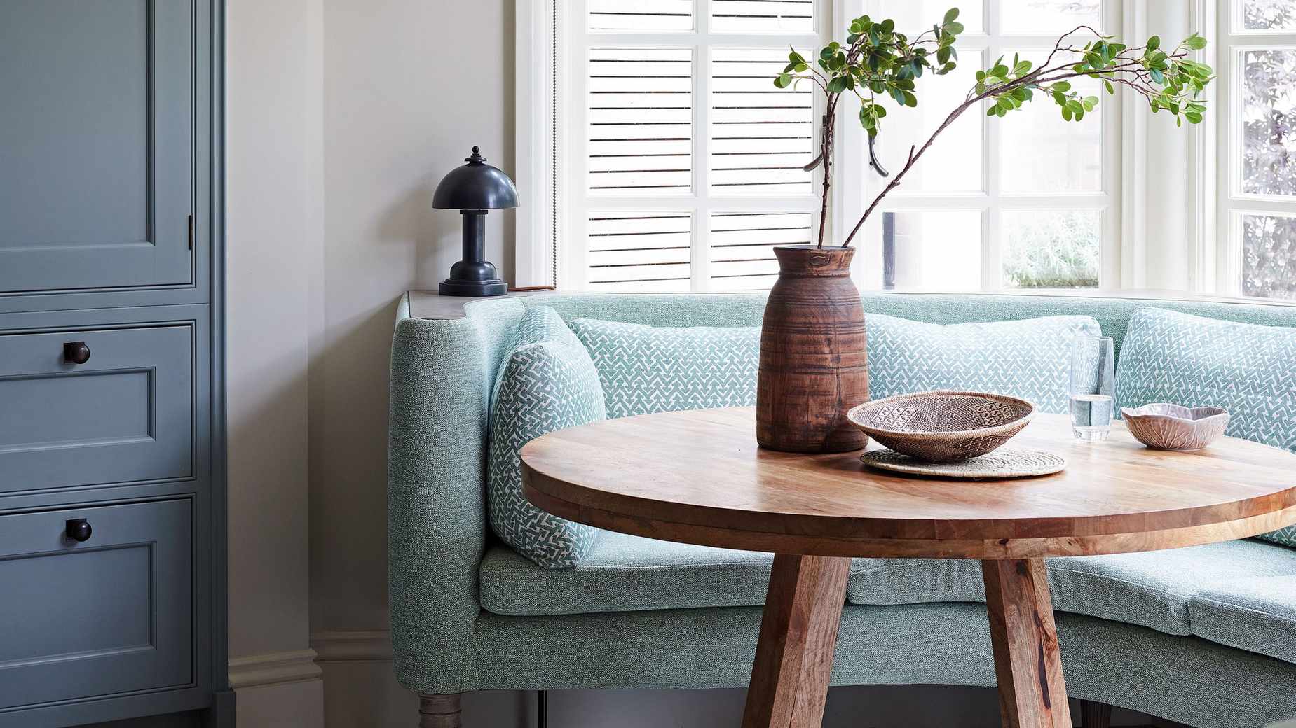 I'm a business owner and mom of 2 – these 5 home organizing systems keep me sane