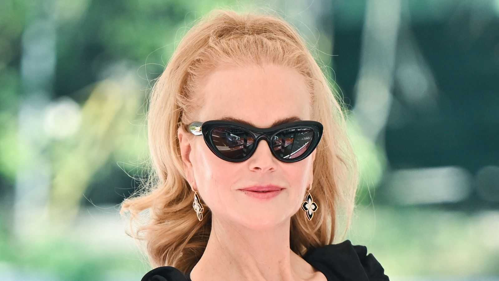 Nicole Kidman’s Clever Approach to Evergreen Planting Is the Ultimate Solution for Year-Round Privacy and Beauty